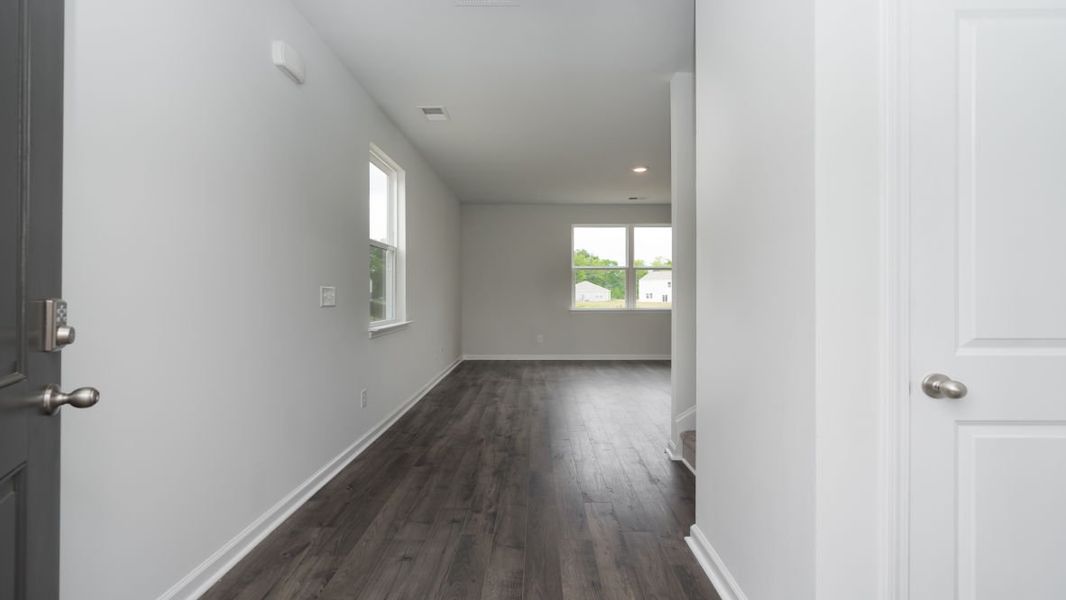 Representative unfurnished interior of a home built from the ARDEN by D.R. Horton in Island Green, Myrtle Beach (Image 12).