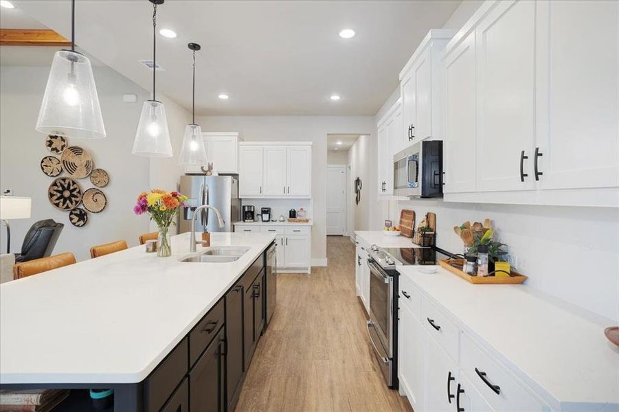 Furnished interior view inside a new home in , Sherman (Image 38). Furnished interior view inside a new home in , Sherman (Image 38).
