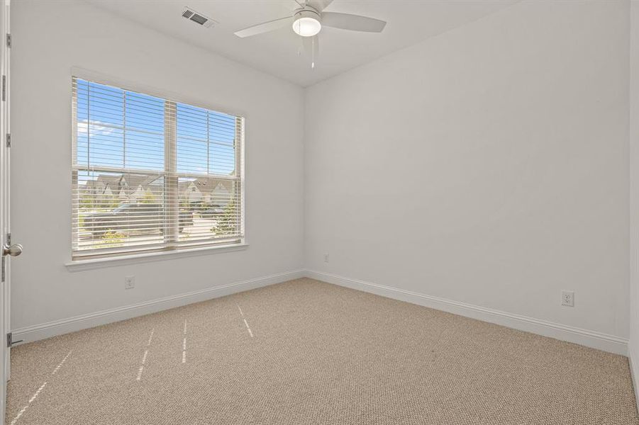 Spacious, unfurnished interior of a new home in The Bluffs at Parks of Aledo, Aledo (Image 27).