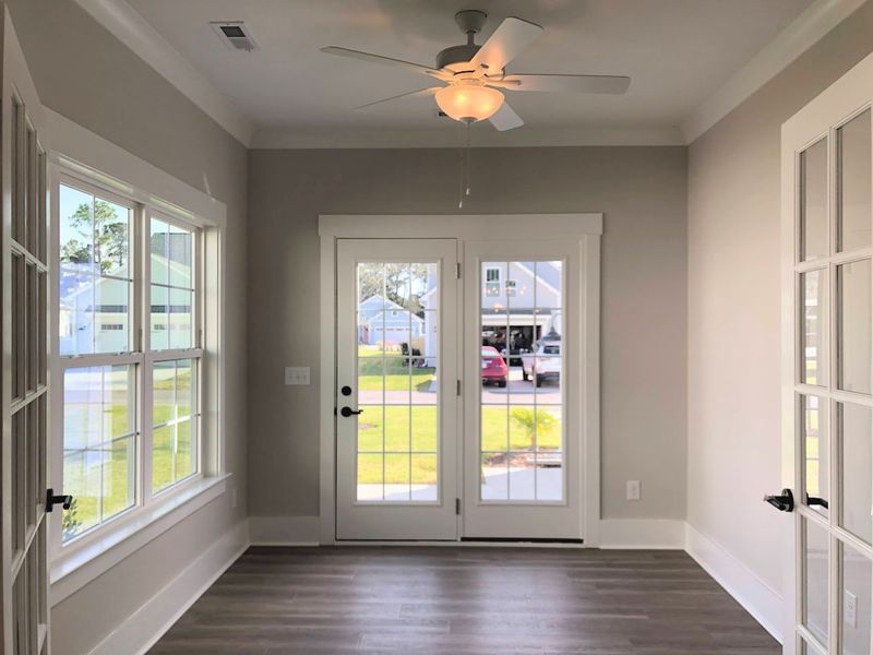 Spacious, unfurnished interior of a new home in Osprey Landing, Southport (Image 12).