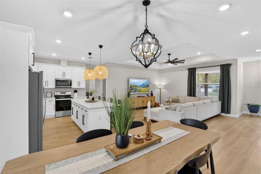 Furnished interior view inside a new home in , Plant City (Image 12).