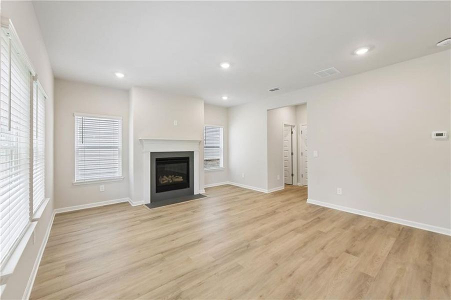 Spacious, unfurnished interior of a new home in Martin Springs - Estate Series, Lawrenceville (Image 45). Spacious, unfurnished interior of a new home in Martin Springs - Estate Series, Lawrenceville (Image 45).