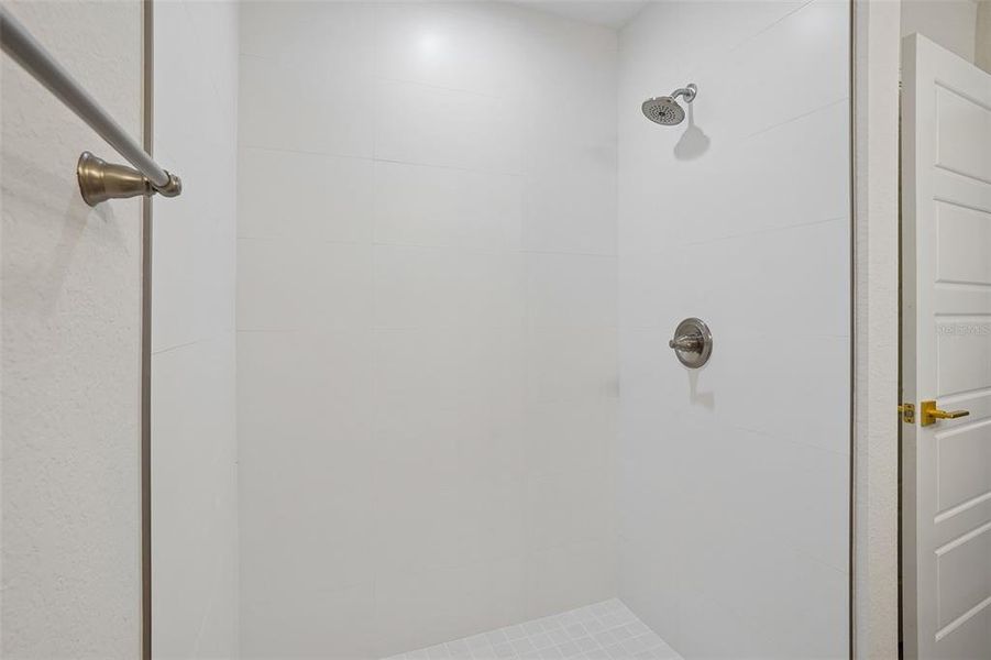 Close-up of interior finishes inside a home in , Citrus Springs (Image 16).