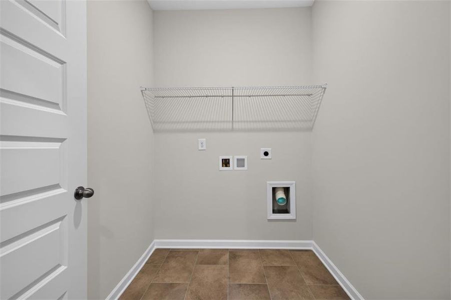 Spacious, unfurnished interior of a new home in Summerfield Place, Carrollton (Image 18). Spacious, unfurnished interior of a new home in Summerfield Place, Carrollton (Image 18).