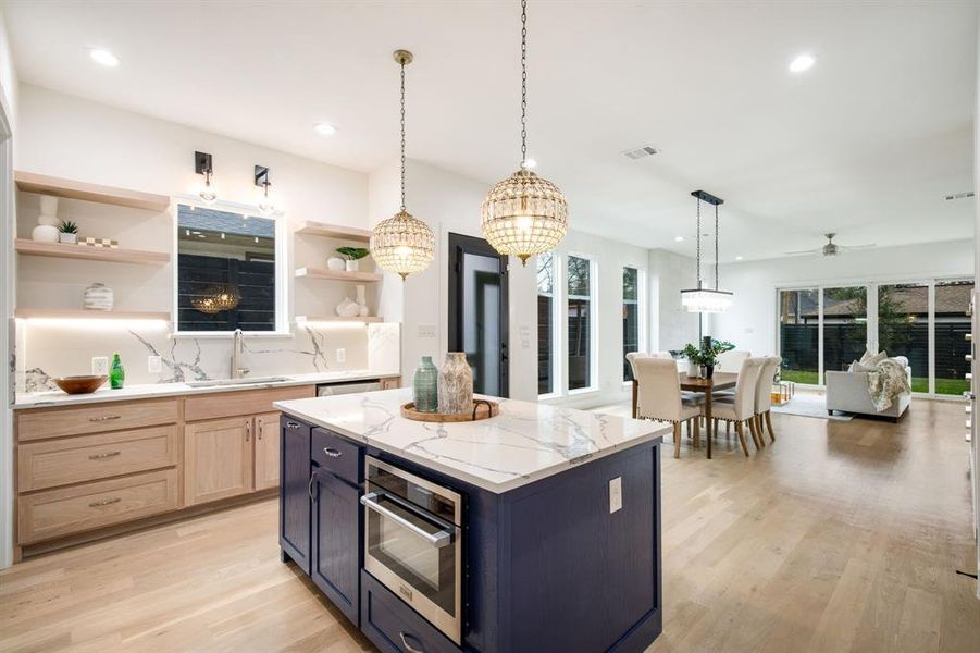 Furnished interior view inside a new home in , Dallas (Image 19).