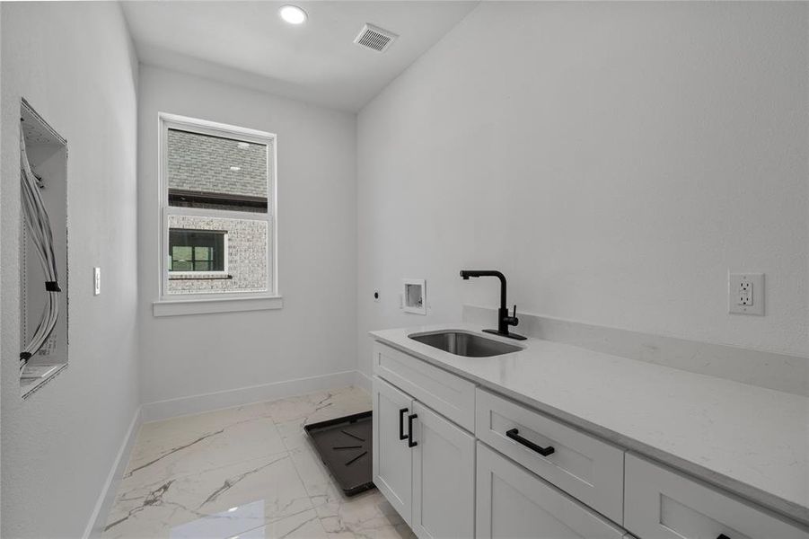 Furnished interior view inside a new home in , Garland (Image 12).