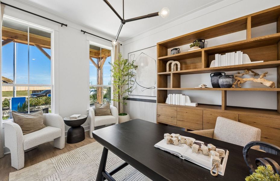 Representative furnished interior of a home built from the Ferris by Pulte Homes in Ryehill, Rosenberg (Image 36).