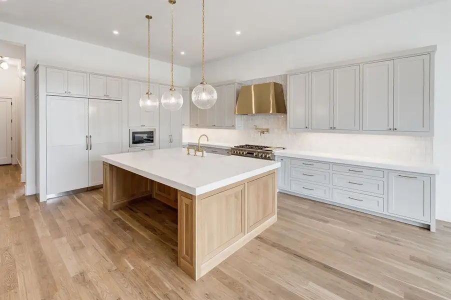 Furnished interior view inside a new home in Fleming Pointe, Fort Worth (Image 5).