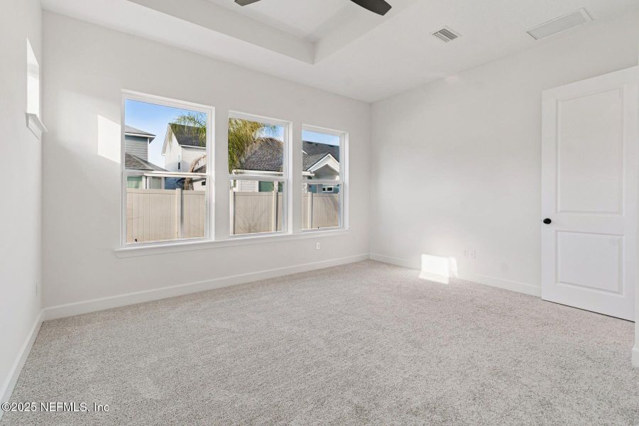 Spacious, unfurnished interior of a new home in Crosswinds 40’, Ponte Vedra (Image 17).