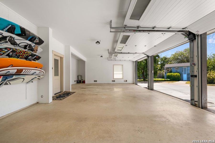 Image 84 of a home in .