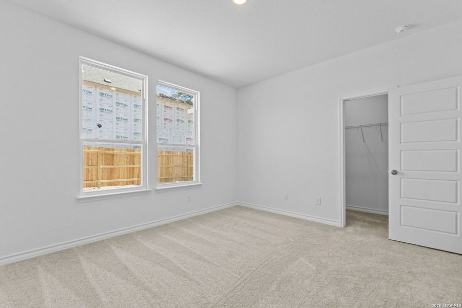 Spacious, unfurnished interior of a new home in Corley Farms, Boerne (Image 20).