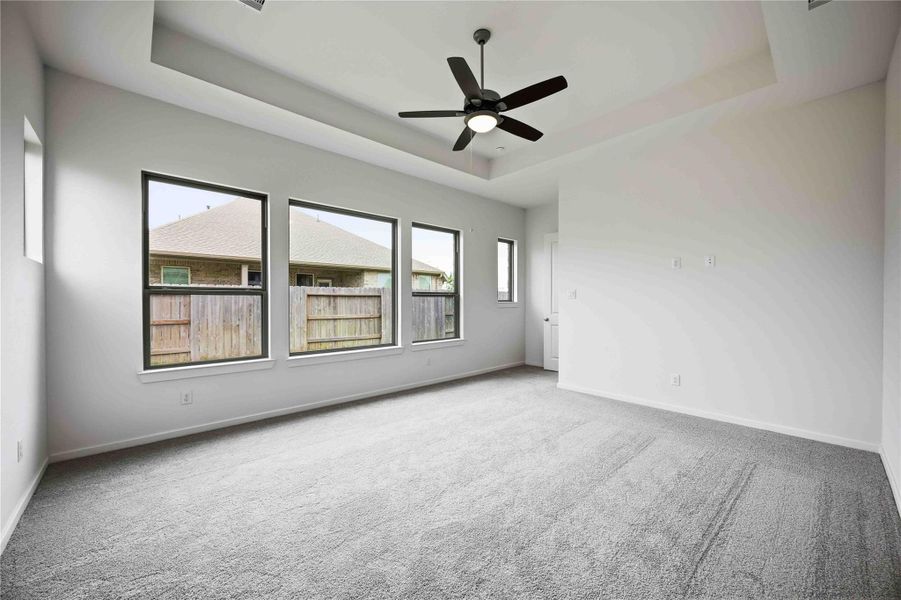 Spacious, unfurnished interior of a new home in Canterra Creek 60', Rosharon (Image 32). Spacious, unfurnished interior of a new home in Canterra Creek 60', Rosharon (Image 32).