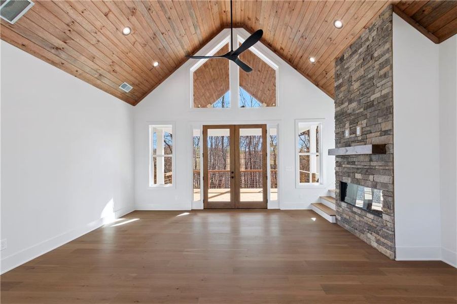 Spacious, unfurnished interior of a new home in , Blairsville (Image 37).