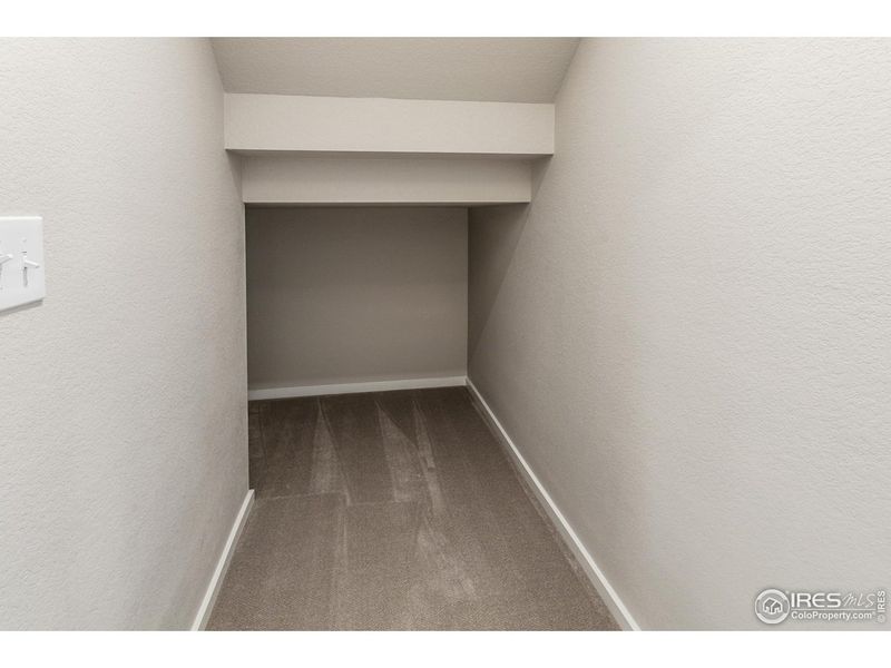 Spacious, unfurnished interior of a new home in Granary Trailblazer Collection - Single Family Homes, Johnstown (Image 35).