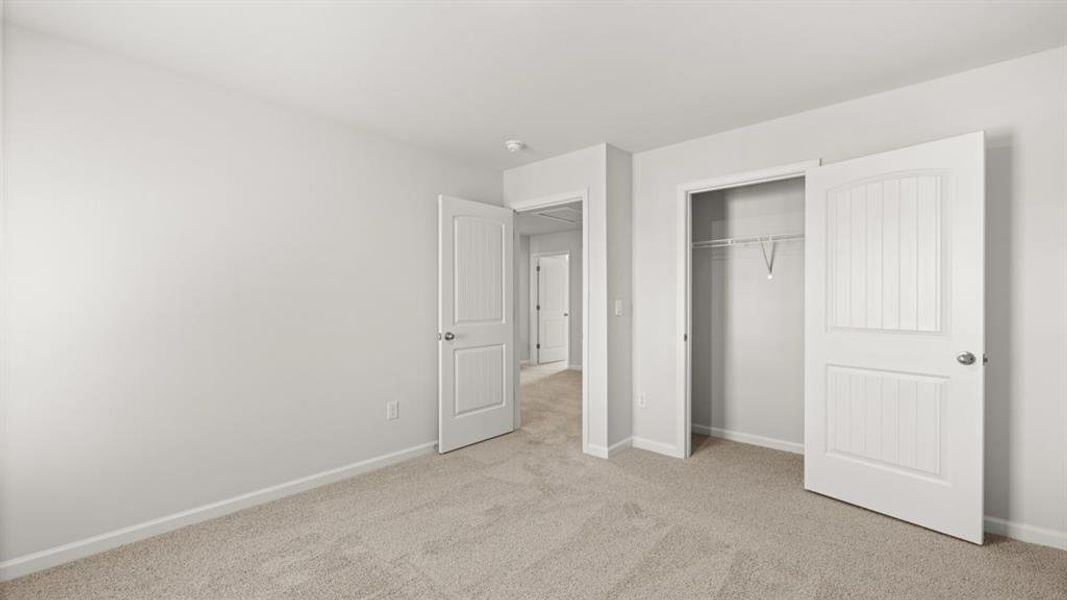 Spacious, unfurnished interior of a new home in Braselton Village, Braselton (Image 26).