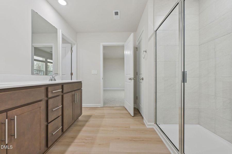 15 - Primary Bath