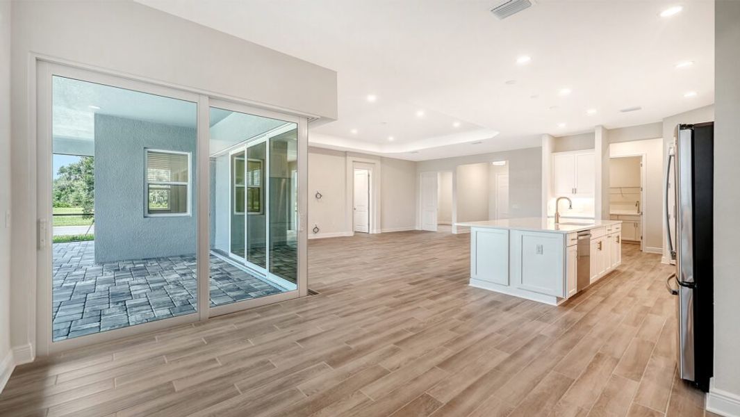 Spacious, unfurnished interior of a new home in Canoe Creek, Parrish (Image 44). Spacious, unfurnished interior of a new home in Canoe Creek, Parrish (Image 44).