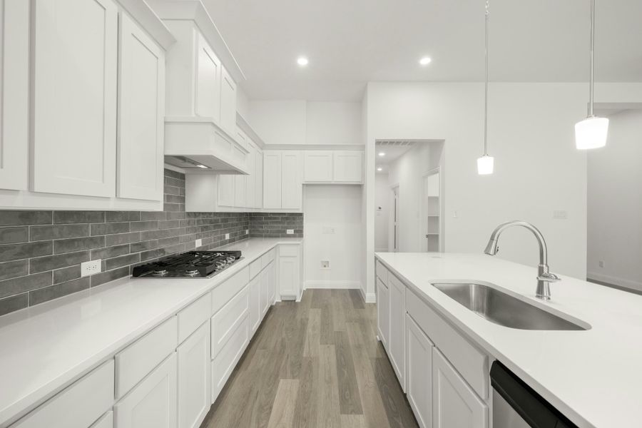 Furnished interior view inside a new home in Kentsdale Farms, DeSoto (Image 7).