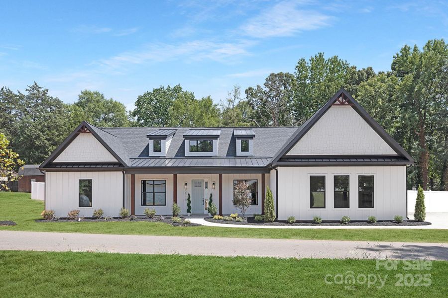 Front exterior of a new home in , Belmont, NC, highlighting curb appeal (Image 1). Front exterior of a new home in , Belmont, NC, highlighting curb appeal (Image 1).