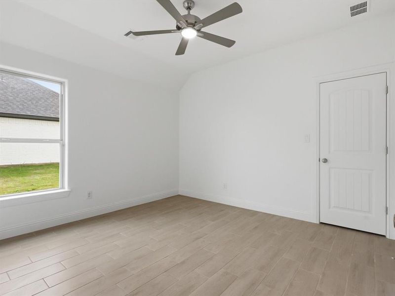 Spacious, unfurnished interior of a new home in , Godley (Image 34).