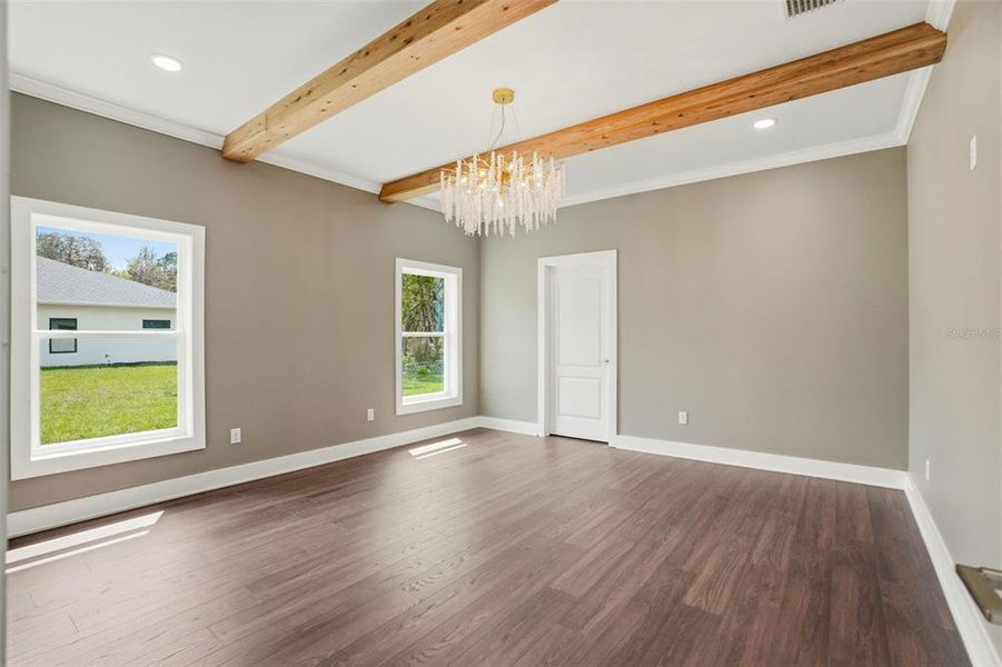Spacious, unfurnished interior of a new home in , Webster (Image 26).