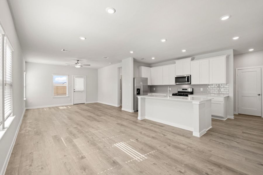 Spacious, unfurnished interior of a new home in Laurel Farms, Brookshire (Image 18). Spacious, unfurnished interior of a new home in Laurel Farms, Brookshire (Image 18).
