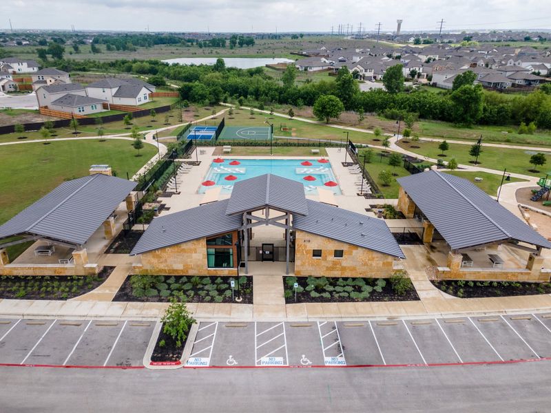 Community amenities in Emory Crossing, Hutto (Image 20).