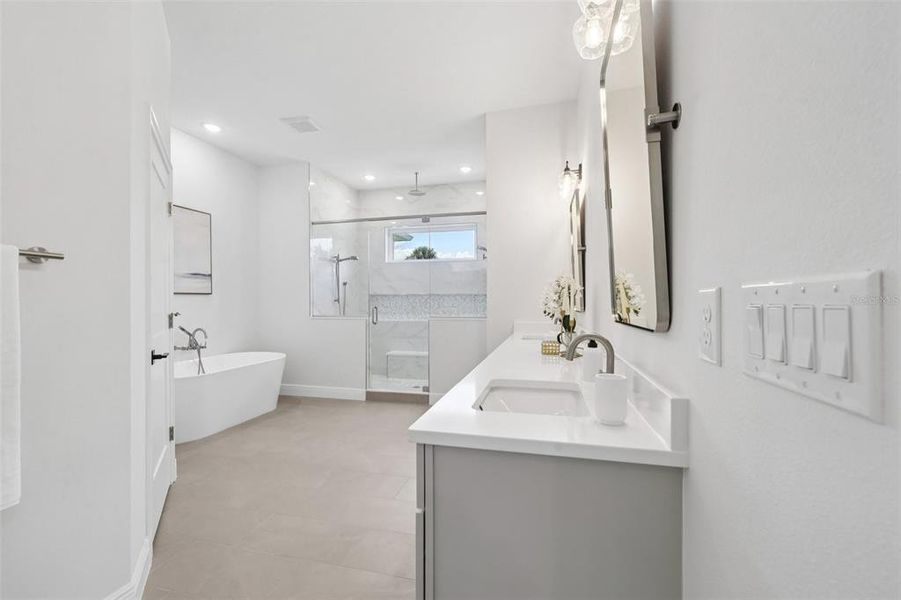 Furnished interior view inside a new home in , Tampa (Image 38).