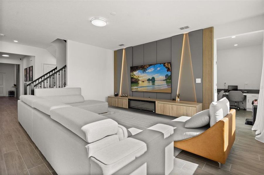 Furnished interior view inside a new home in , Winter Garden (Image 12).