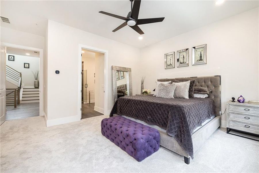 Furnished interior view inside a new home in , Atlanta (Image 52).