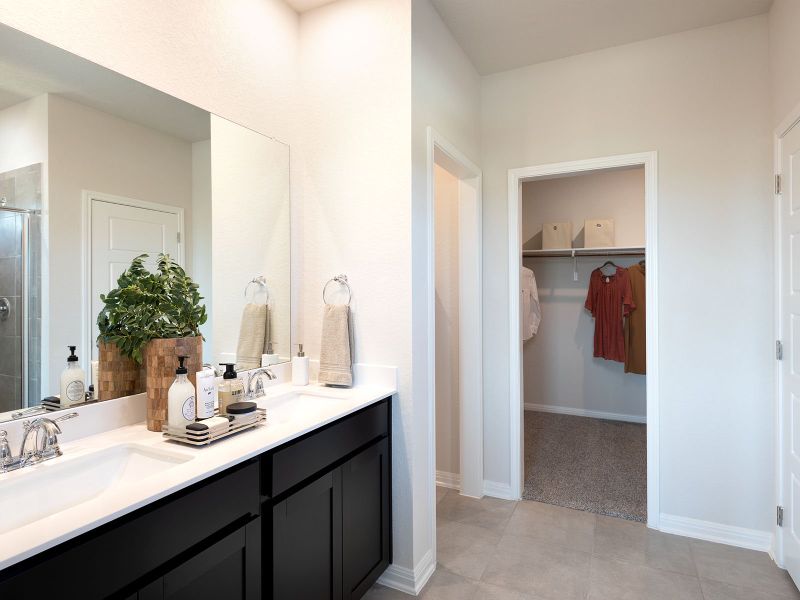 Furnished interior view inside a new home in Legendary Trails - Premier Series, Cibolo (Image 10).