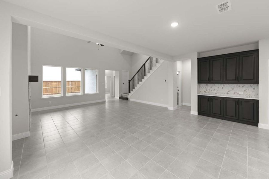 Spacious, unfurnished interior of a new home in Sutton Fields, Celina (Image 12).