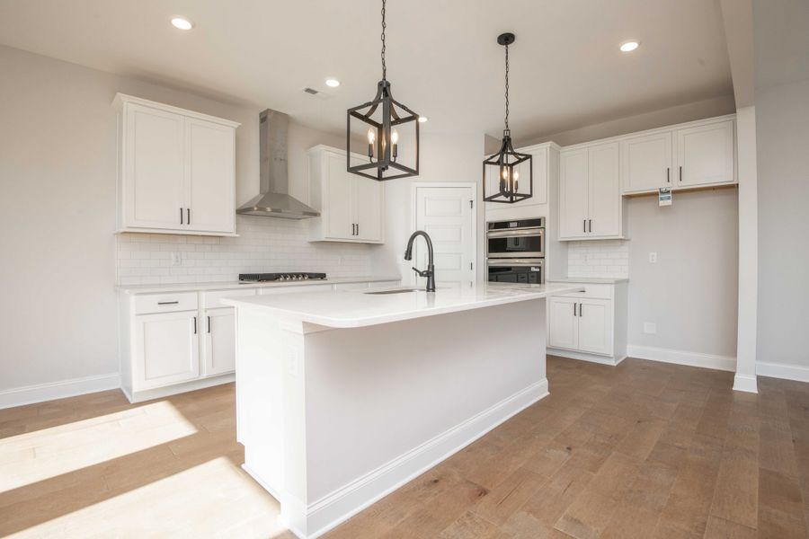 Furnished interior view inside a new home in Ivey Farms - The Grove Collection, Farragut (Image 13). Furnished interior view inside a new home in Ivey Farms - The Grove Collection, Farragut (Image 13).