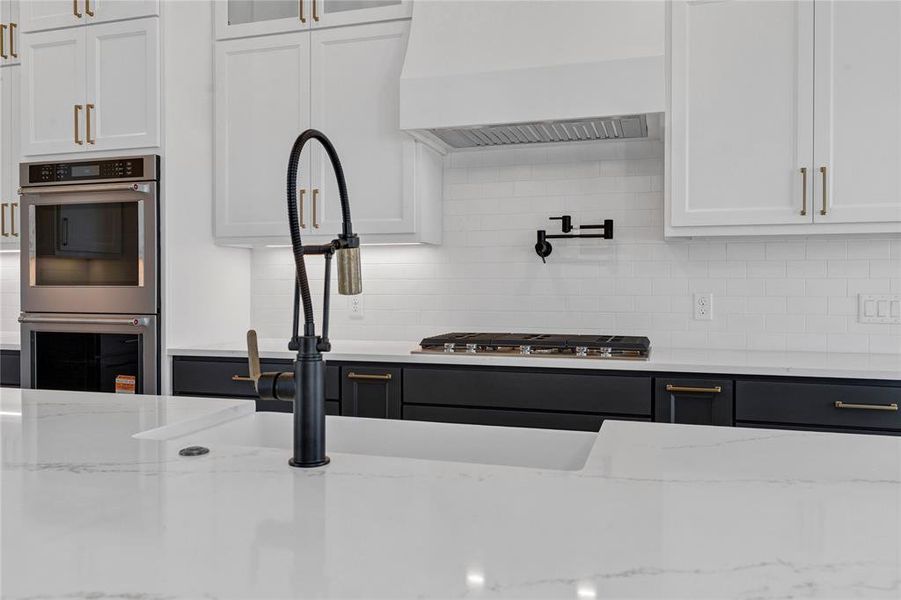 Close-up of interior finishes inside a home in Oak Water Ranch, Granbury (Image 28). Close-up of interior finishes inside a home in Oak Water Ranch, Granbury (Image 28).