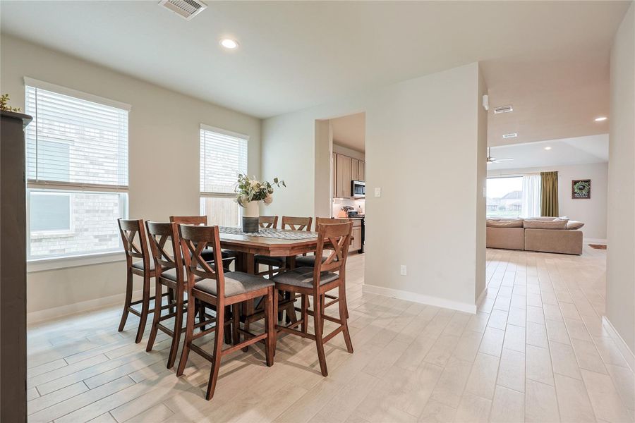 Furnished interior view inside a new home in Telge Ranch, Cypress (Image 40).