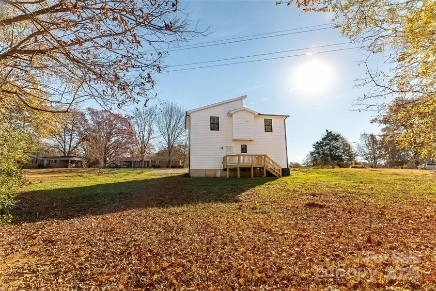 Exterior details and patio area of a home in , Shelby (Image 27).