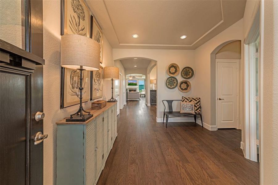 Beazer Homes Valencia on the Lake Avalon Floorplan. This is not a photo of the actual home, but is a photo of the Avalon floorplan.