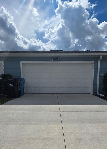 Furnished interior view inside a new home in , Orlando (Image 5).