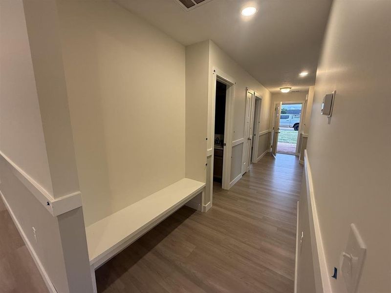 Spacious, unfurnished interior of a new home in Davis Heights, Inman (Image 12).