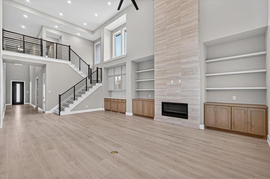 Spacious, unfurnished interior of a new home in Cambridge Crossing, Celina (Image 14).