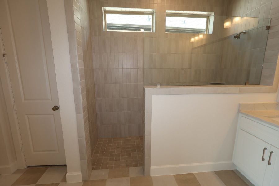 Owner's Bath Owner's Bath