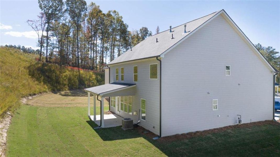 Exterior details and patio area of a home in Water Oak Estates, Lawrenceville (Image 22).