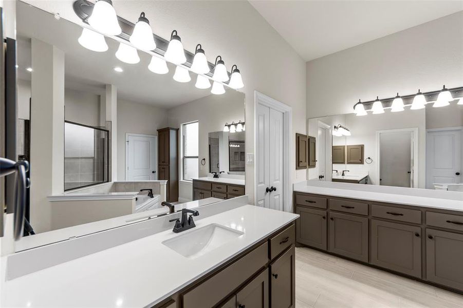 Furnished interior view inside a new home in , Terrell (Image 5).