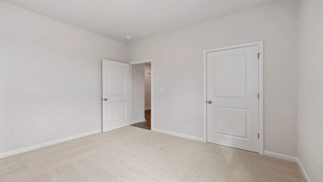 Spacious, unfurnished interior of a new home in Pine Lake Estates, Anderson (Image 16).