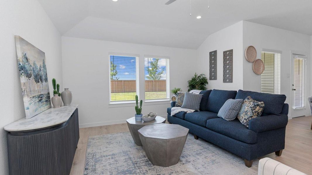 *Images and 3D tour are for illustration only and options may vary from home as built.