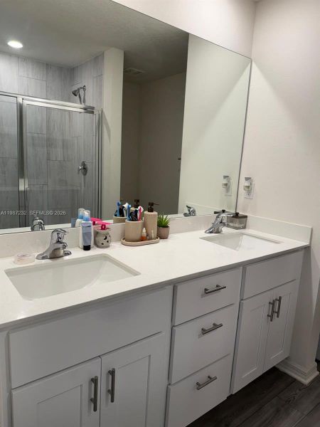 Furnished interior view inside a new home in , Port St. Lucie (Image 9).