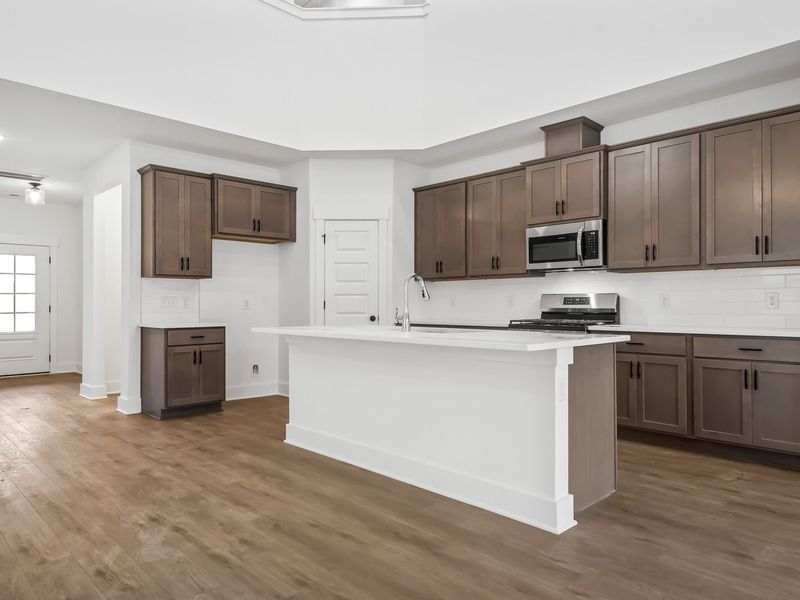 Representative furnished interior of a home built from the The Ridgeport by Davidson Homes LLC in Woods Crossing, Gallatin (Image 8). Representative furnished interior of a home built from the The Ridgeport by Davidson Homes LLC in Woods Crossing, Gallatin (Image 8).
