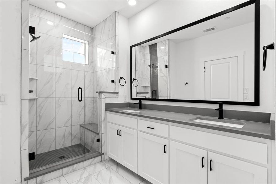 020-1232Armstrong-TheColony-TX-75056-PrimaryBathroom.jpg-FULL