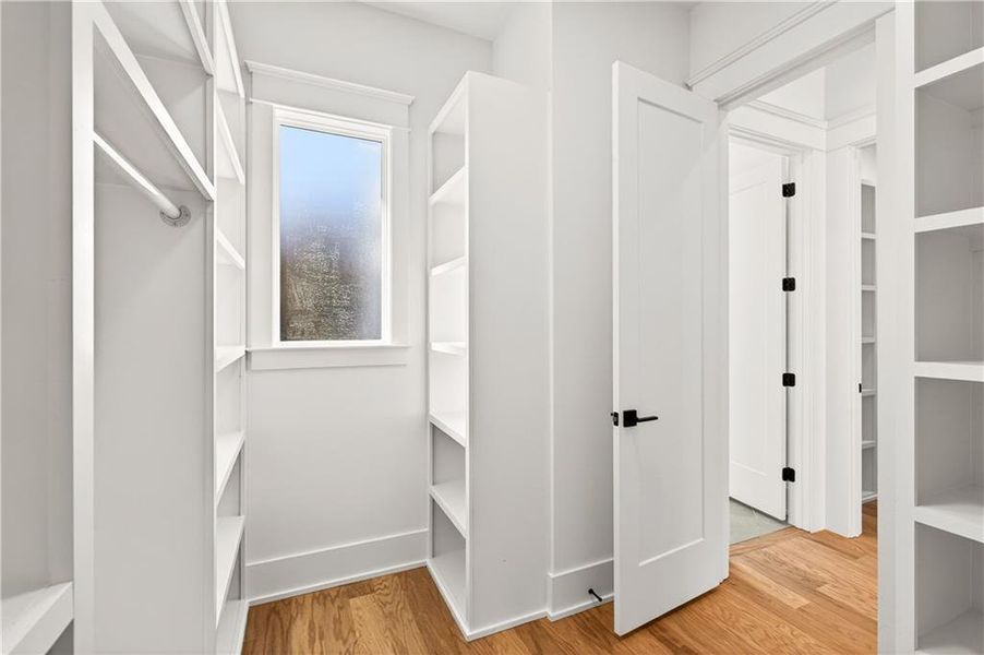 Spacious, unfurnished interior of a new home in , Clarkston (Image 31).