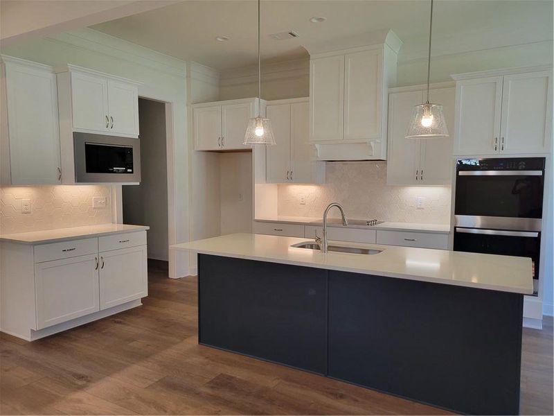 Furnished interior view inside a new home in , Jefferson (Image 5).